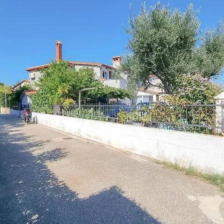 Pintar 1 Апартаменты *