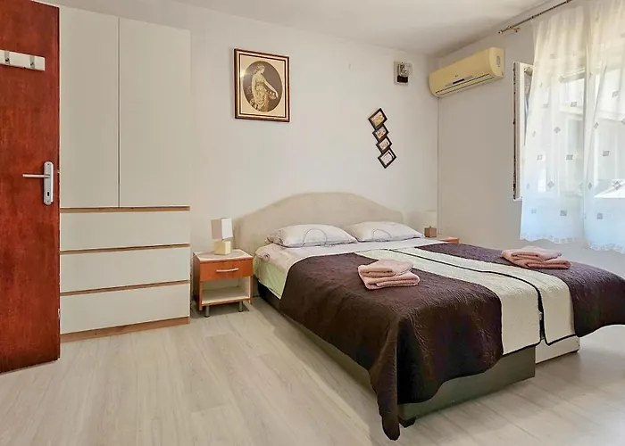 아파트 Pintar 1 *